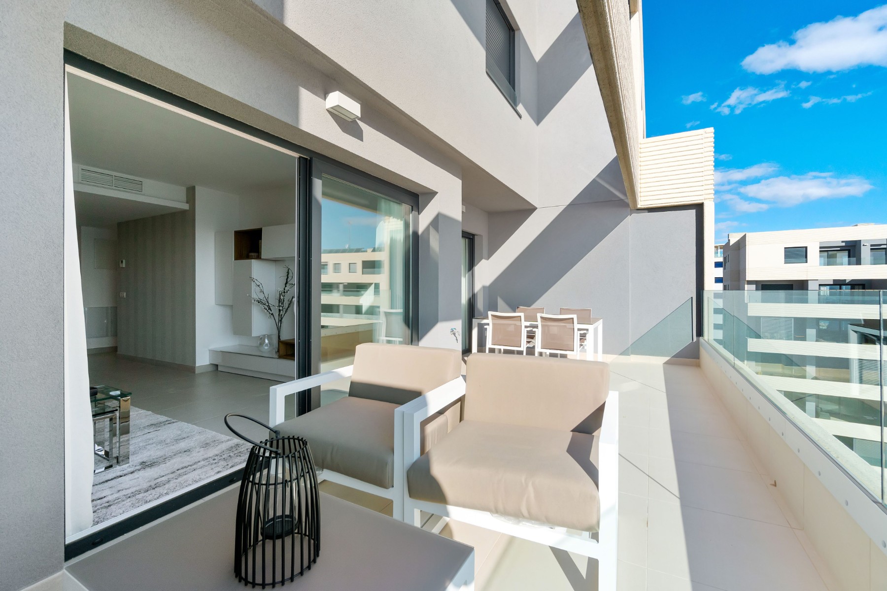 o_1ei3lv7bkfbfe6a9i8va3pho3m