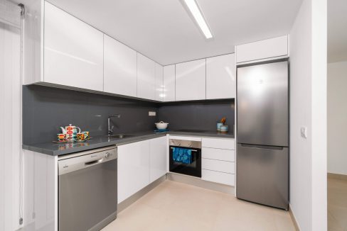 o_1ei3lv7bl1cee1kbi96128p1ev943