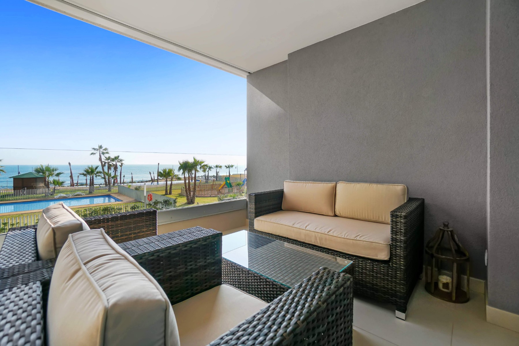 o_1ei3lv7bms9hm9d1h0e12mne954i