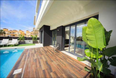 o_1ei60o8bc1b47lkg8iheom1p9h34