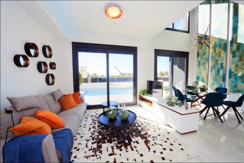 o_1ei60o8bdush41rcf93bmbr038