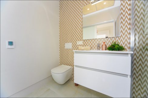 o_1ei60o8bg1fv014pb1mg3l04ham43