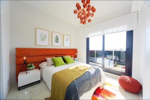 o_1ei60o8bg1ue2t75fht14jkq7m40