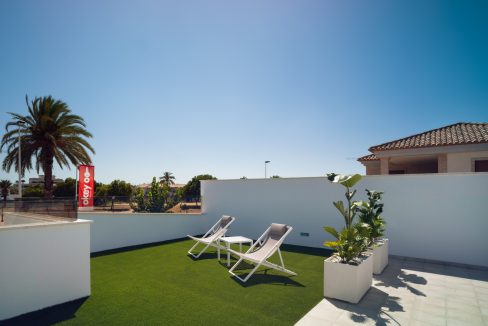 o_1ei62bpgl1a4livl1tj61jrt15cr3b