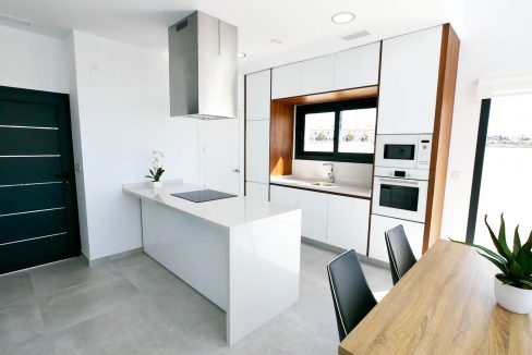 o_1ei70ttsd1jpr1d1vmaau2nll2k