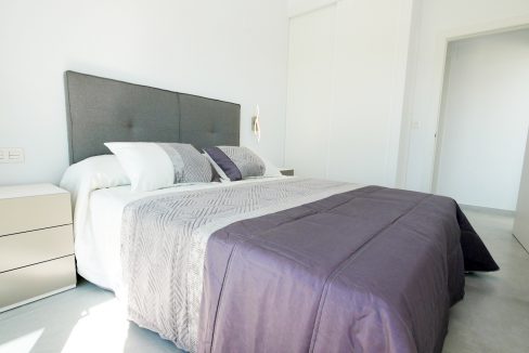 o_1ei70ttsd1tgm12mg13h3g324qs2o