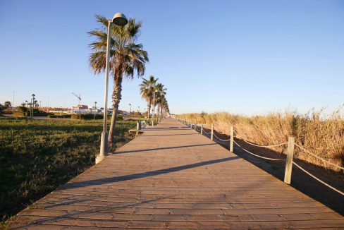 o_1ei901ul519vf122ablfs2jkci2e