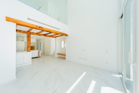 o_1eiat6lqt1hmsp1iuks48v8so48