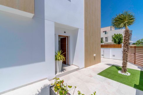 o_1eiava9cjjdb1fpedpr1gd31d2j49