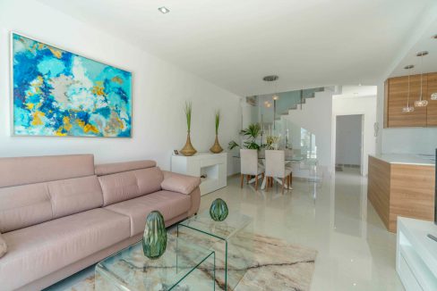 o_1eiava9ck10mi1bitoon1bgm19n34v