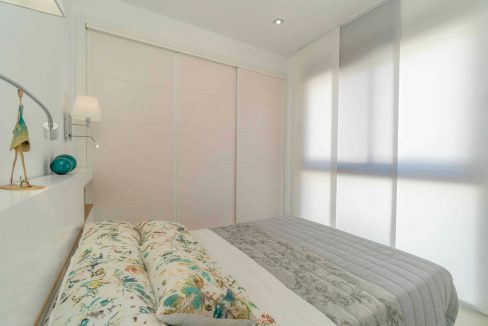 o_1eiava9ck18smqv81mvc2of1aks5j