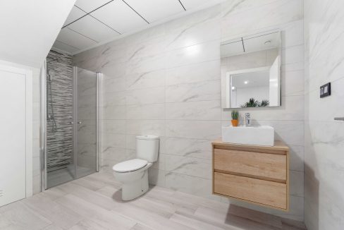 o_1eibg3grk1vjbam317c96piubt34