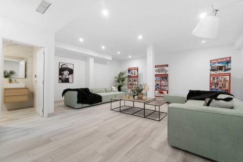 o_1eibg3grkgn5k9j75a5om2gf32