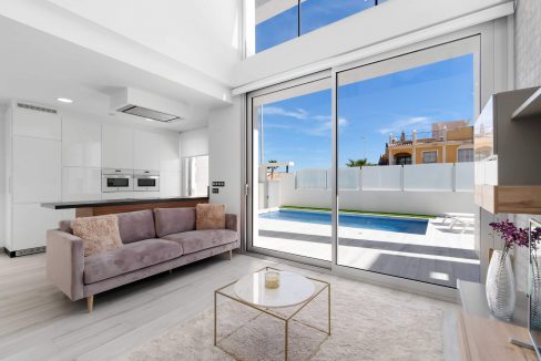 o_1eibg3grkhdsqojrg91ddm1k012u