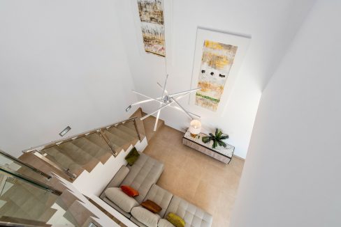 o_1eibl6kva5bl1va2ncud7n1kta2o