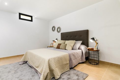 o_1eibl6kvarl15q01bcl1qe91lam2l