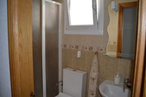 o_1eig0tlcd10gd13mv24v1ggs6lg7h