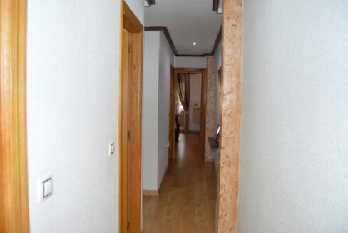 o_1eig0tlcd1dpv1l65hpi1qo7trs7m