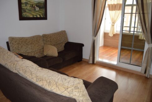 o_1eig192b514mq1lfsj5arkhoskdr