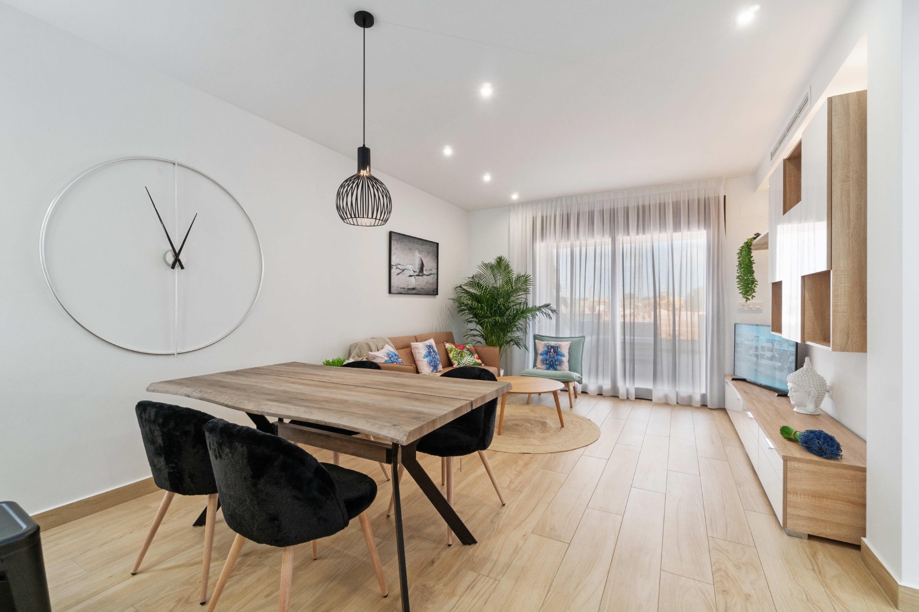 o_1eij570gu1vti187l29o2toc003p