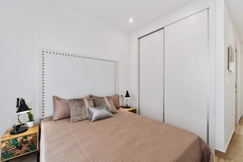 o_1eij570gu90crlrl951sf512hd3o