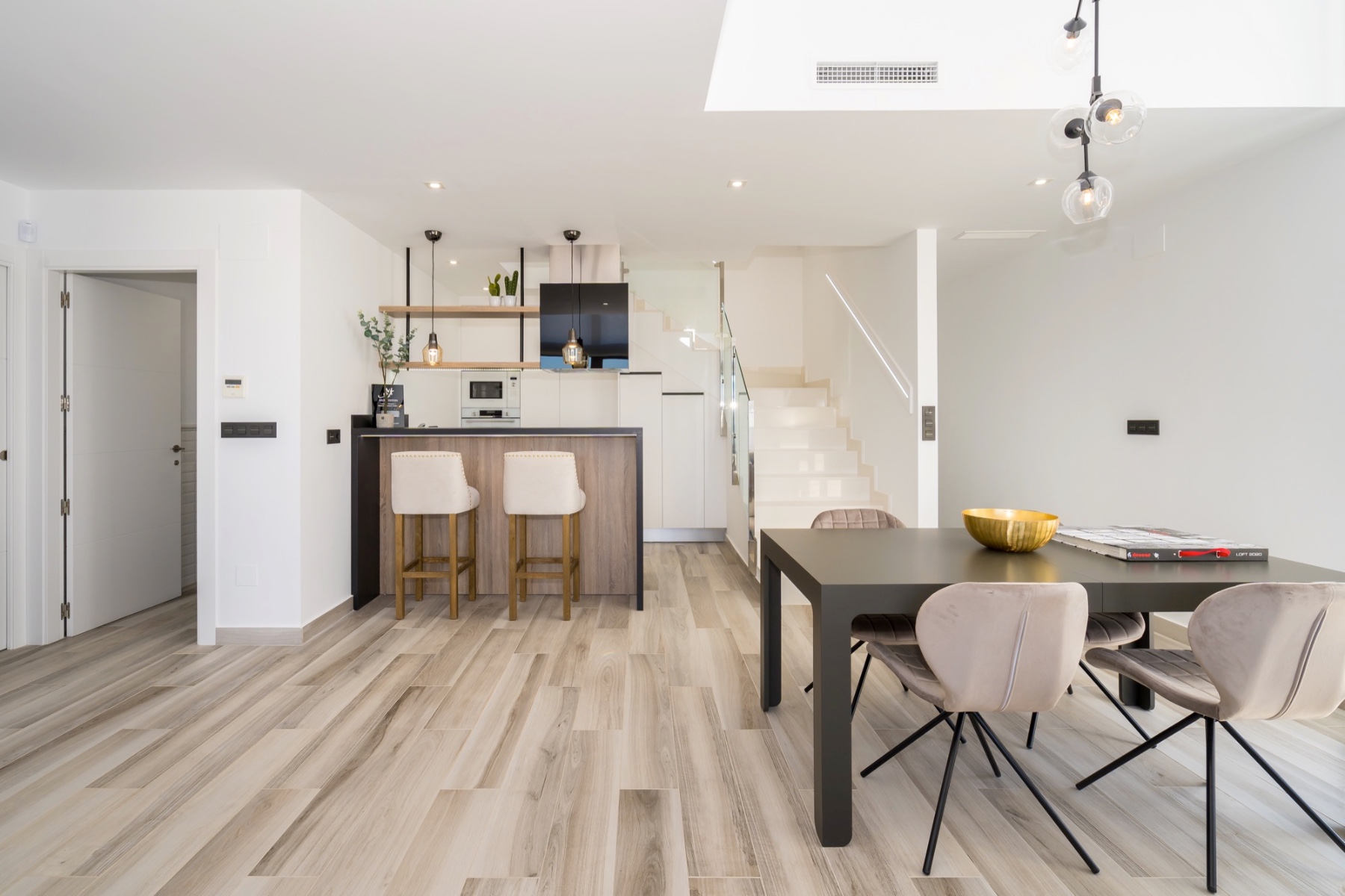 o_1eij87k9rk5d1t86163qiq31r7u47