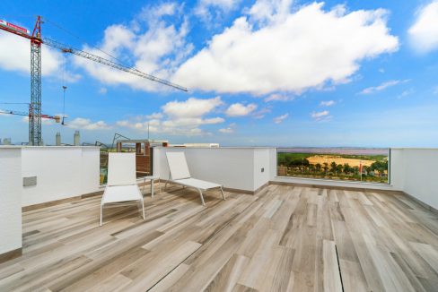 o_1eij87k9s10h4q8q19r21bd335b5j