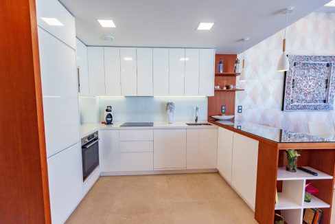 o_1eir5qm7f1a27lne12eogag1ekb3e