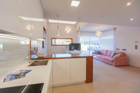 o_1eir5qm7f1puu1igv1jpp1s501t9g3f