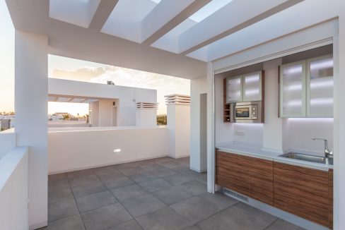 o_1eir6jcf18gjghl1k4kc2094a48