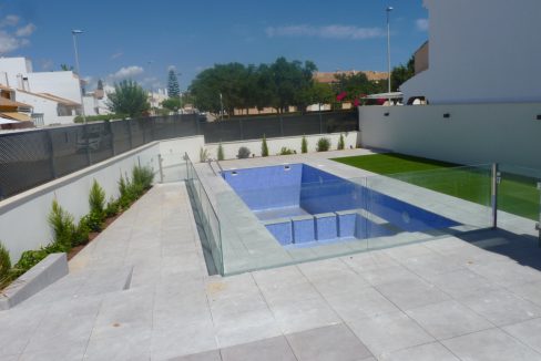 o_1eisu2l7a19u5qsj1ksvvc4n8a2p