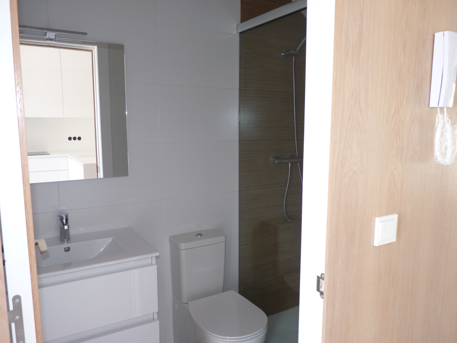 o_1eit1s63go0pk078d6sne1ce3j