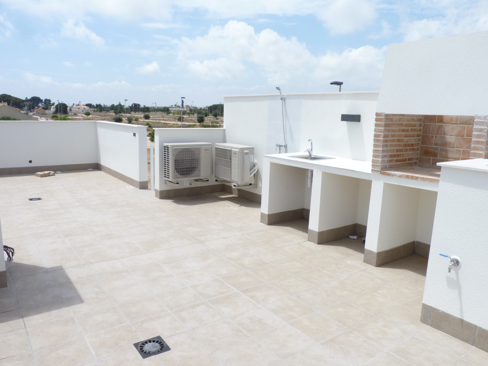 o_1eit1s63h102rbla78ausf1b554c