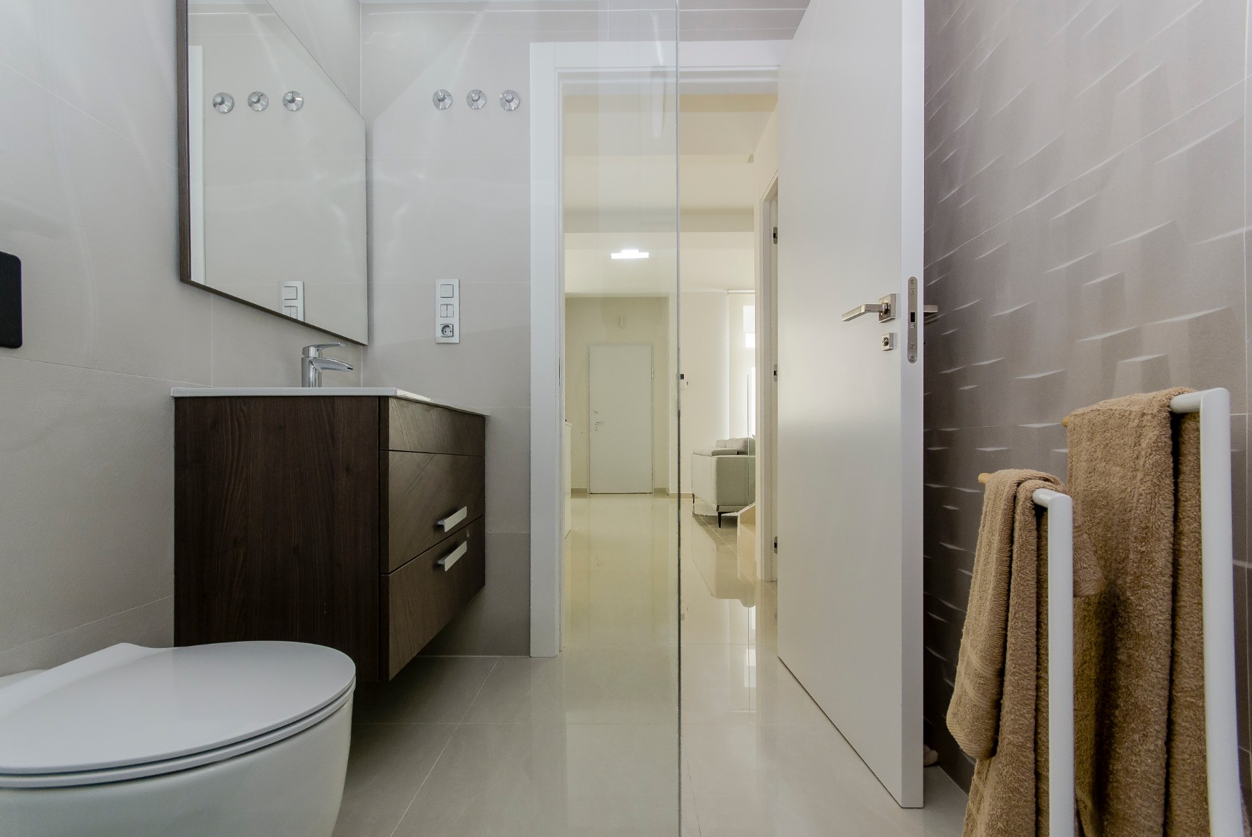 o_1eitndgun1c6p1dq51us6t4fpc72s