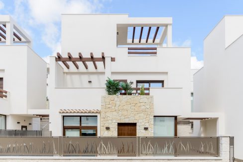 o_1eitndgup173f5125v11abkgn3f