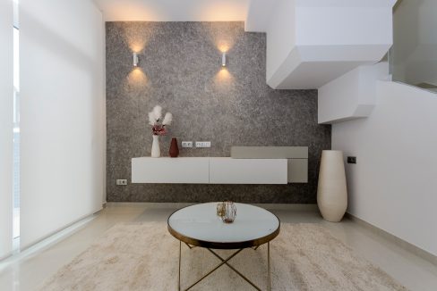 o_1eitndgupm3gddoiro11lfdcb3d