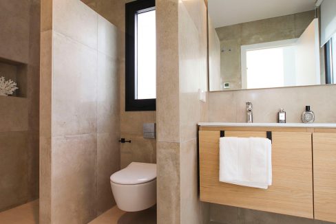 o_1ejaa8sii1b2b14tk19kd2v0pra34