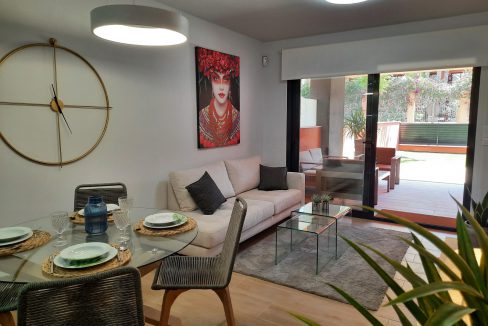 o_1ejco5rpbk8vtu31ucelskf322f