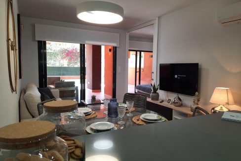 o_1ejco5rpcqv11h310q13j1ui62i