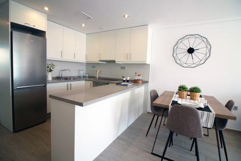 o_1ejkne5c3i8l1ch314c51gqe16lg2g