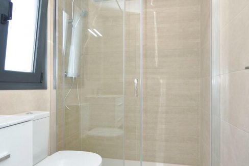 o_1ejsinc0cvng1q2fccv1rjdtuj31