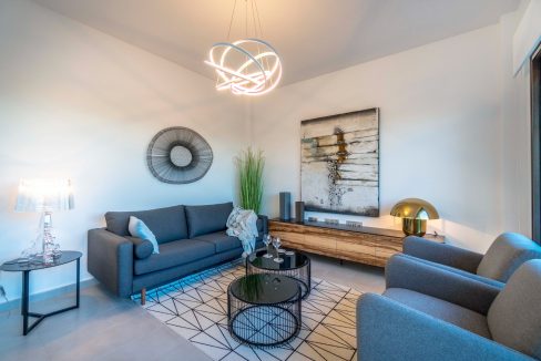 o_1ek1128dc12dnd4l1nj20npiv2s