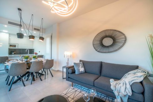 o_1ek1128dd1fipmjq1chs1biq10pl2v