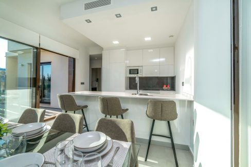 o_1ek1128de18461jl540o1f3416ac3a