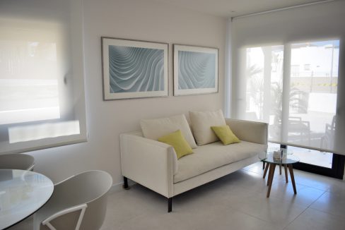 o_1ek18759715f0mrv1sgd1pc6b822o