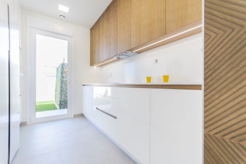 o_1ek49j5c91f5d12j2g041pbc87r2t