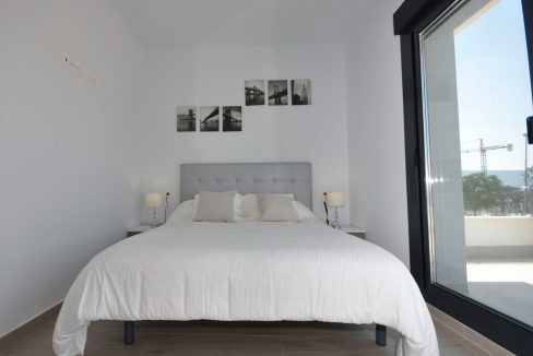 o_1ek6jngkh1n2218er1grpse21v6f36