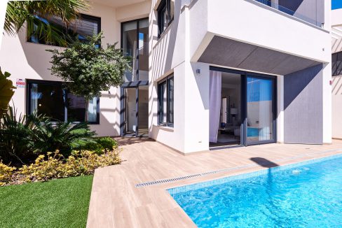 o_1eke3ig7e171h1qh01ptvq7ggvs2i