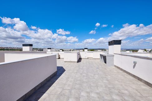 o_1eke3ig7kjkl1ndkq5v1fqs1t633f