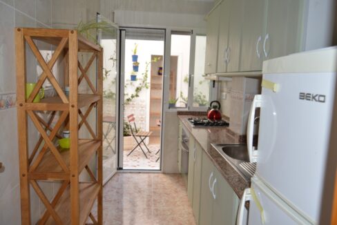 o_1eket3iq21iv9edq1evd103q4vk3c